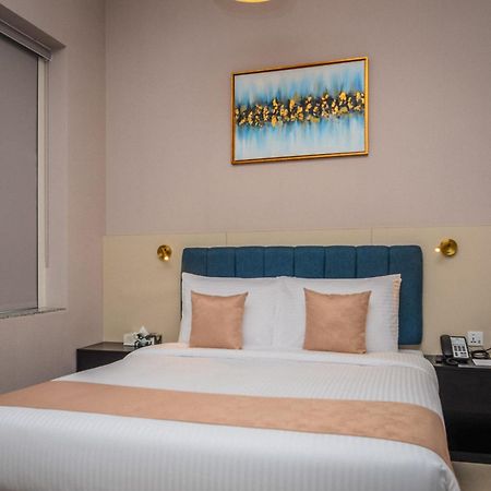 Vogo Grand Hotel Formerly Best Western Plus Hotel Dubai Academic City Dış mekan fotoğraf