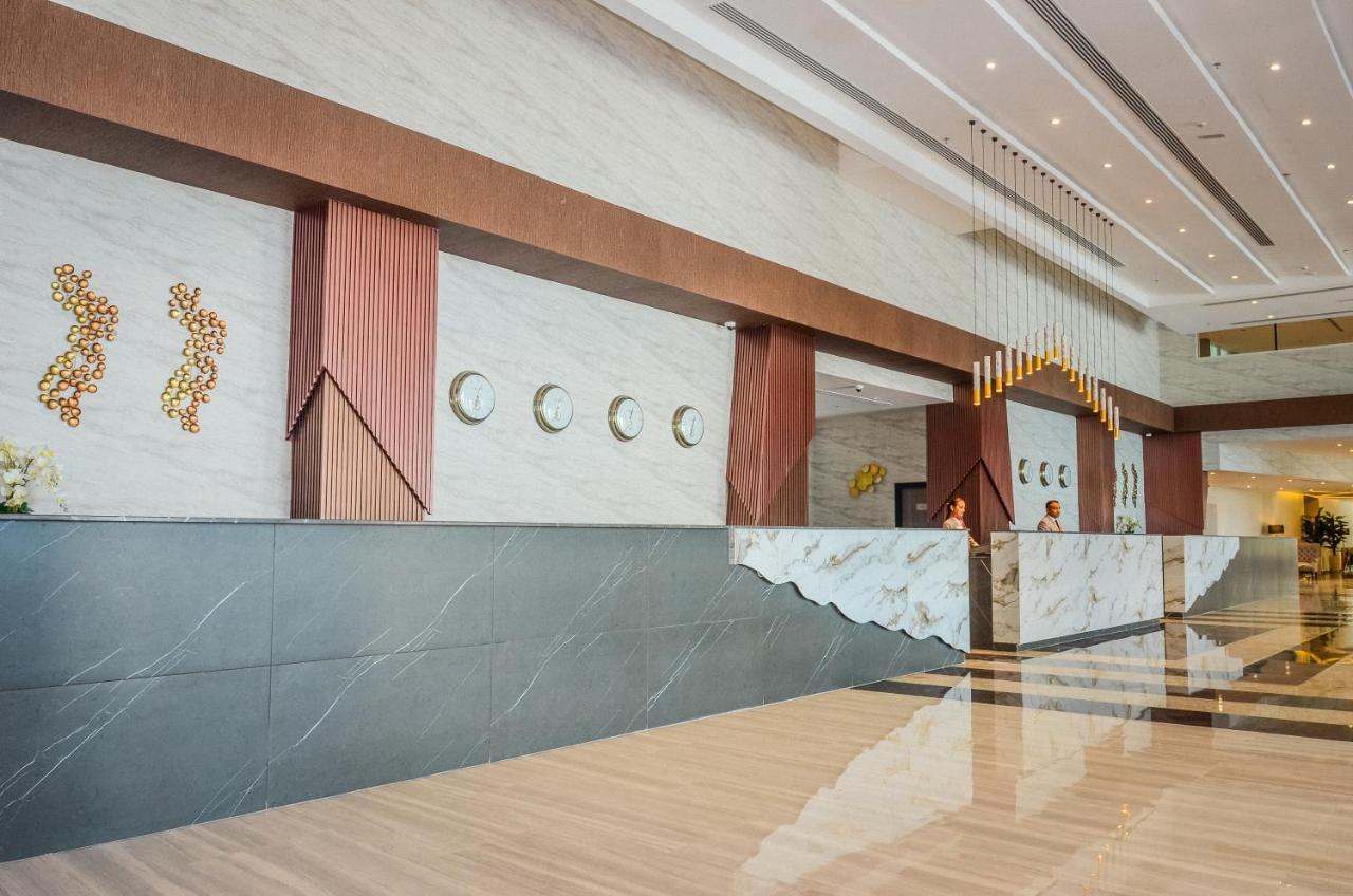 Vogo Grand Hotel Formerly Best Western Plus Hotel Dubai Academic City Dış mekan fotoğraf