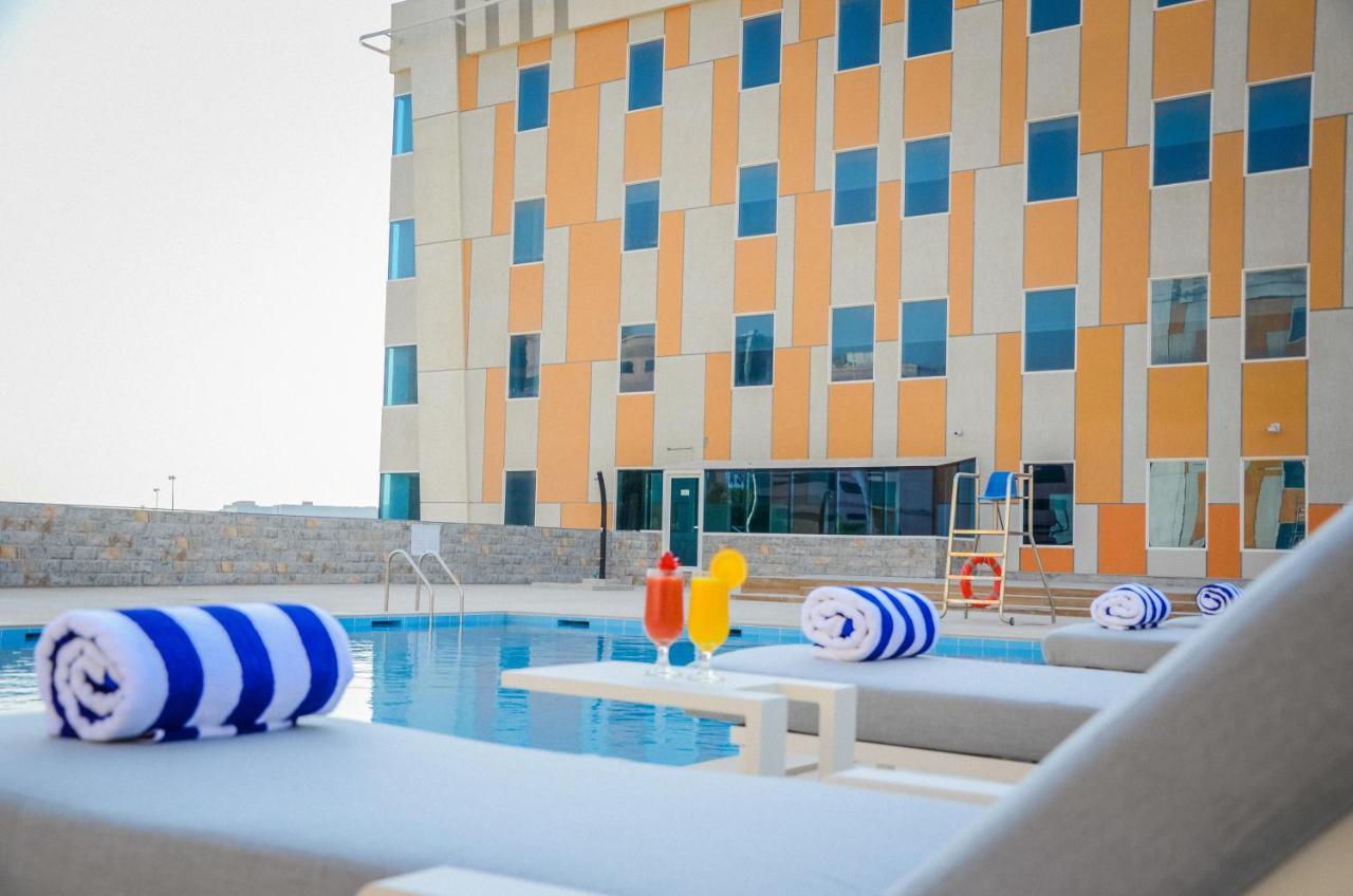 Vogo Grand Hotel Formerly Best Western Plus Hotel Dubai Academic City Dış mekan fotoğraf