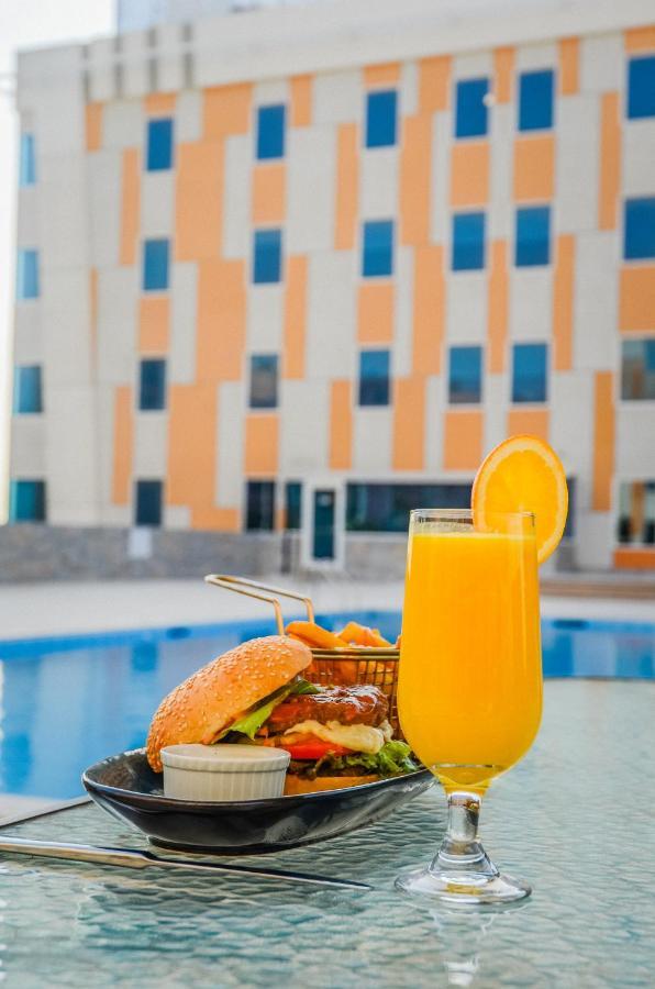 Vogo Grand Hotel Formerly Best Western Plus Hotel Dubai Academic City Dış mekan fotoğraf