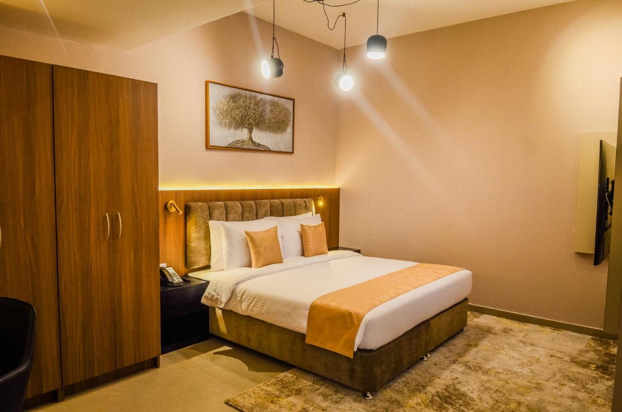 Vogo Grand Hotel Formerly Best Western Plus Hotel Dubai Academic City Dış mekan fotoğraf