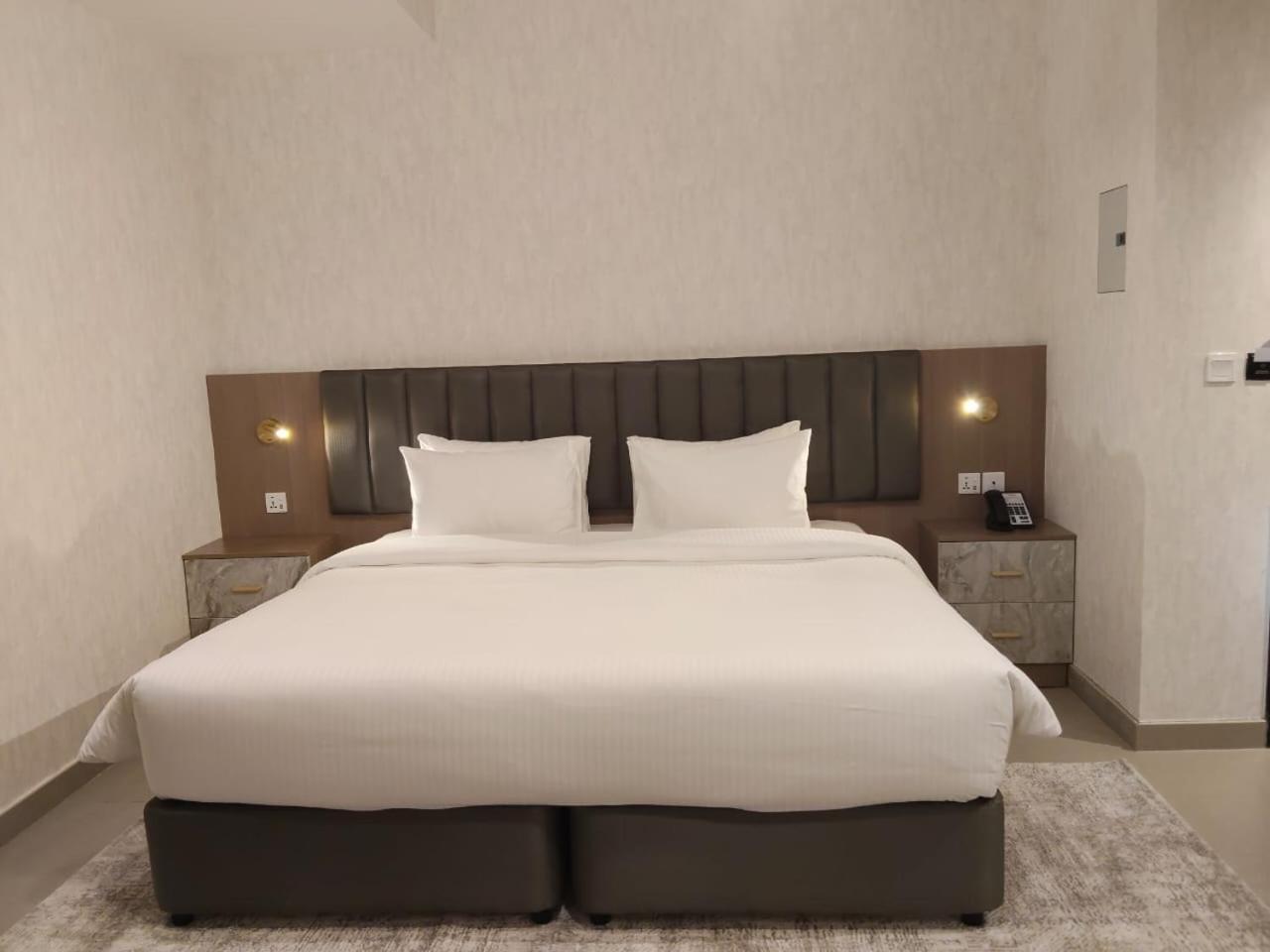 Vogo Grand Hotel Formerly Best Western Plus Hotel Dubai Academic City Dış mekan fotoğraf